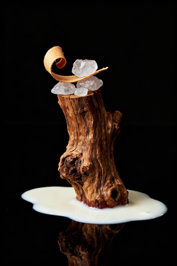 Option: Creamy Wood base